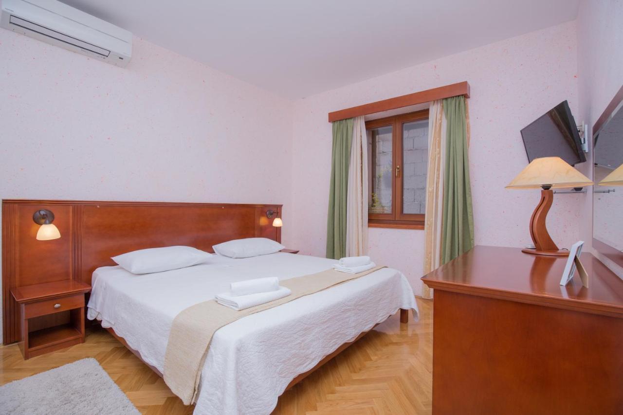 Apartment Plava Laguna Primosten Bagian luar foto