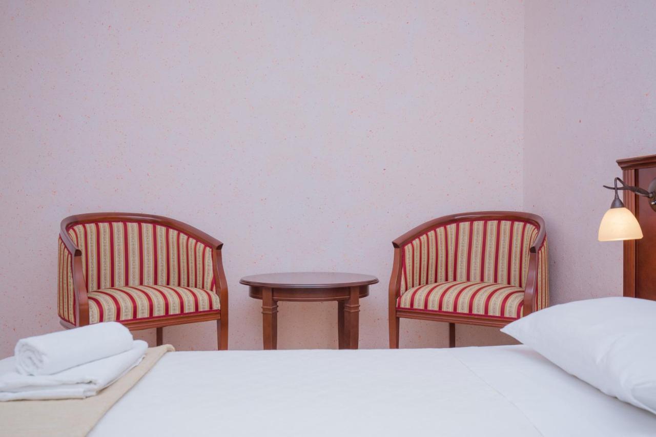 Apartment Plava Laguna Primosten Bagian luar foto